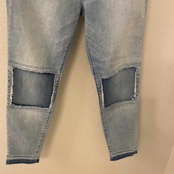 HUDSON JEANS Suzzi Mid Rise Super Skinny Released Hem Patch Size 30 - Picture 5 of 8